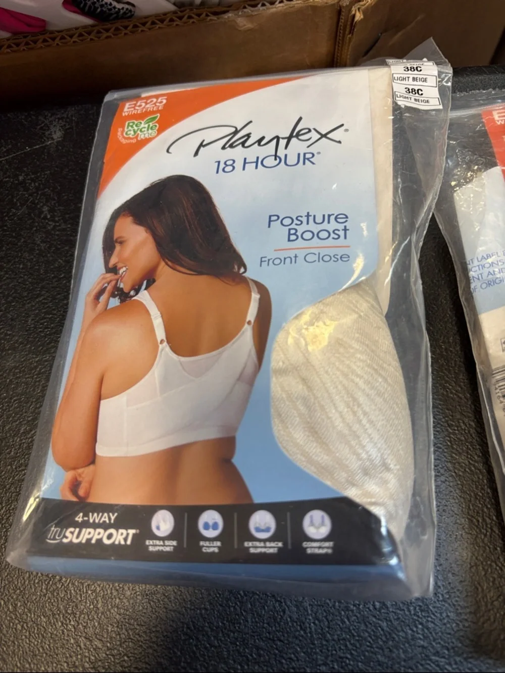 Playtex 18 Hour Posture Boost Front Close Wireless Bra